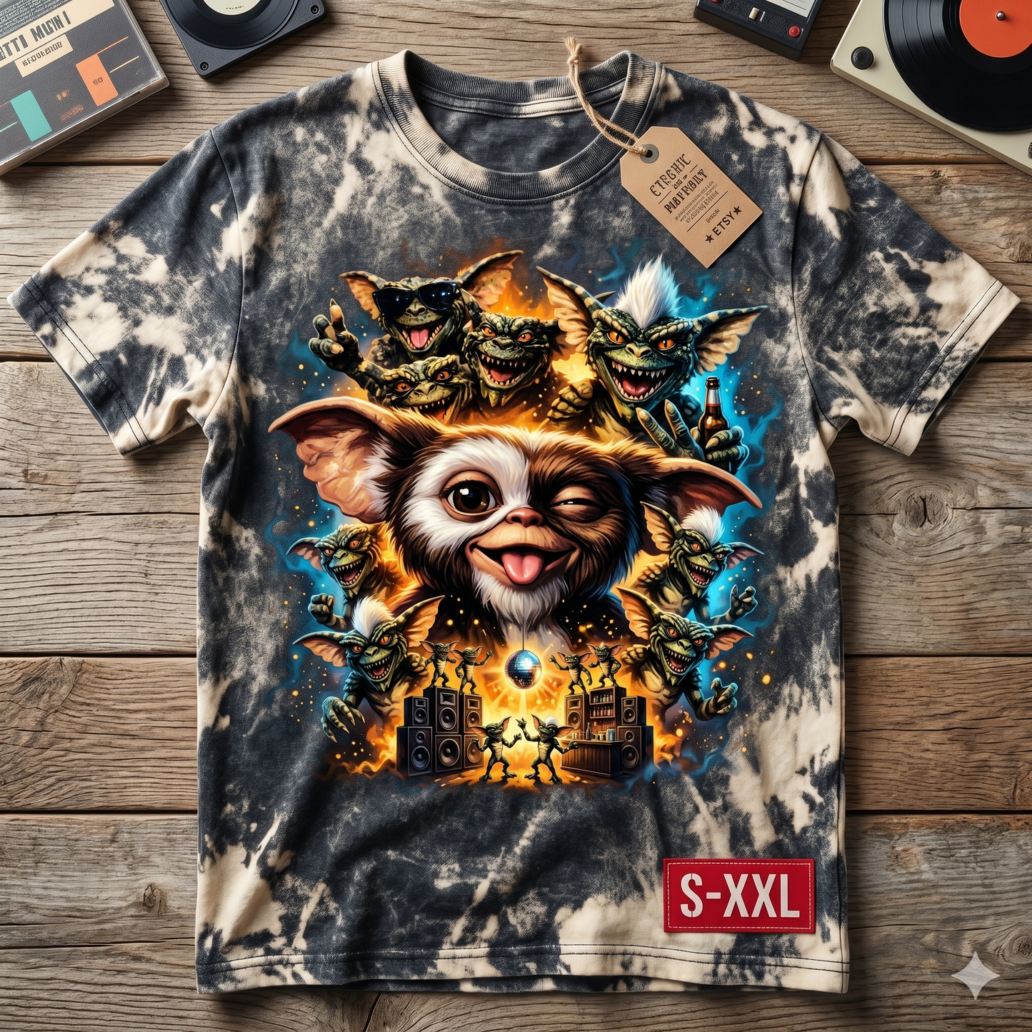 GIZMO Jumbo Print Acid Washed Vintage 90s Style Heavyweight T Shirt