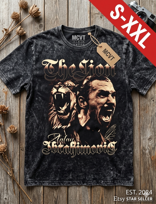 SOCCER LEGENDS Jumbo Print Acid Washed Vintage 90s Style Heavyweight T-Shirt